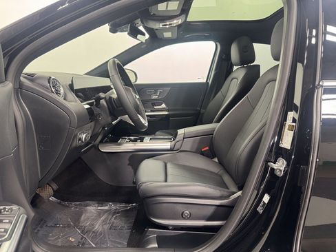 Certified 2026 Mercedes-Benz GLA 250 4MATIC image 7