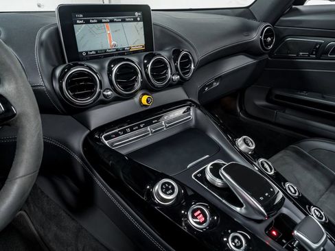 Used 2018 Mercedes-Benz AMG GT R image 20