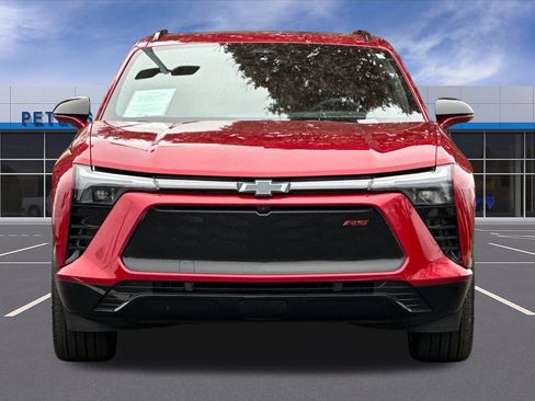 Certified 2025 Chevrolet Blazer EV RS image 9