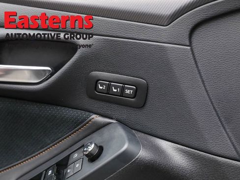 Used 2019 Toyota Avalon Touring w/ Protection Package image 21