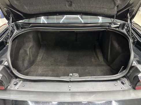 Used 2012 Dodge Challenger R/T image 8