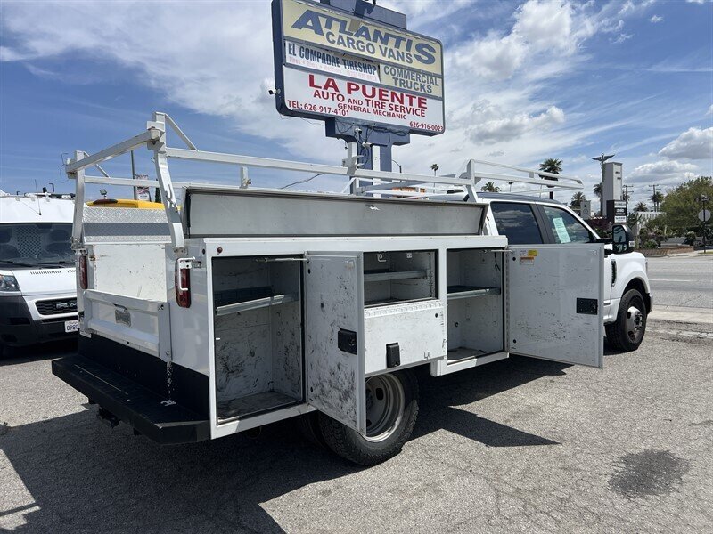 Used 2022 Ford F350 XL w/ Power Equipment Group RWD image 10