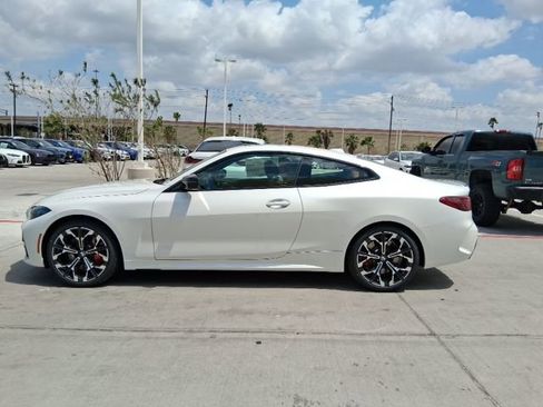 New 2026 BMW 430i xDrive Coupe w/ M Sport Package AWD/4WD image 3