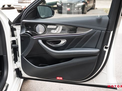 Used 2018 Mercedes-Benz E 63 AMG S image 28