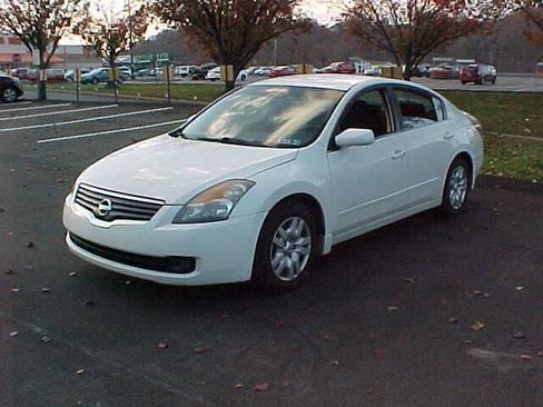 Used 2009 Nissan Altima 2.5 S FWD image 4