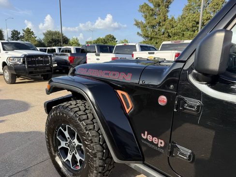 Used 2021 Jeep Wrangler Unlimited Rubicon AWD/4WD image 37