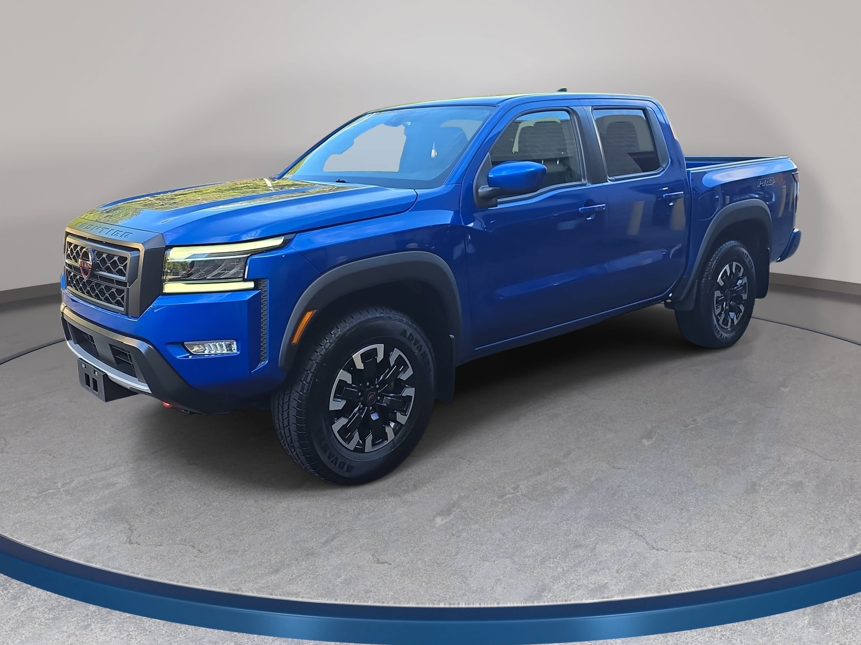 Used 2024 Nissan Frontier PRO-4X w/ Technology Package AWD/4WD image 1