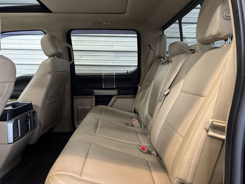 Used 2017 Ford F350 Lariat image 23