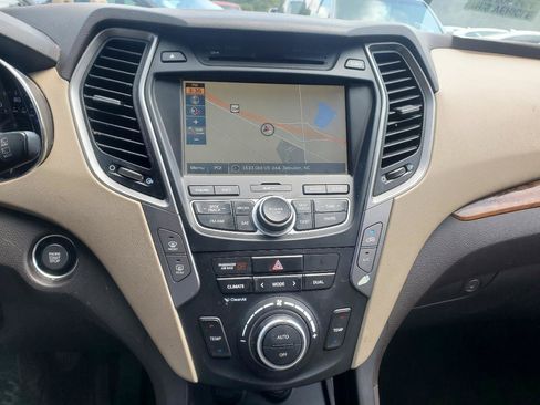 Used 2014 Hyundai Santa Fe Sport 2.0T w/ Technology Package 05 AWD/4WD image 21