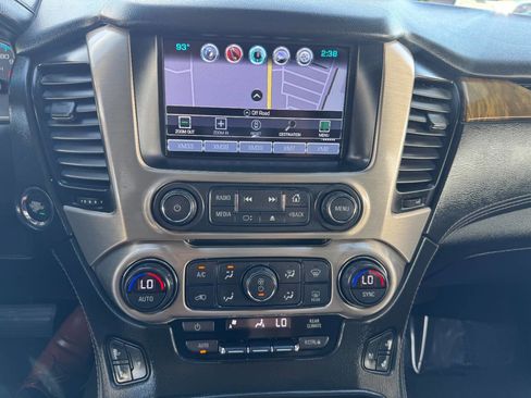 Used 2017 GMC Yukon XL Denali w/ Open Road Package AWD/4WD image 21