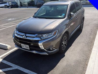 Used 2018 Mitsubishi Outlander SEL
