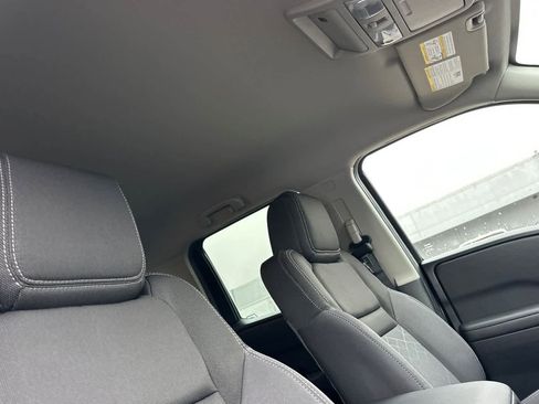 New 2026 Nissan Frontier SV image 16