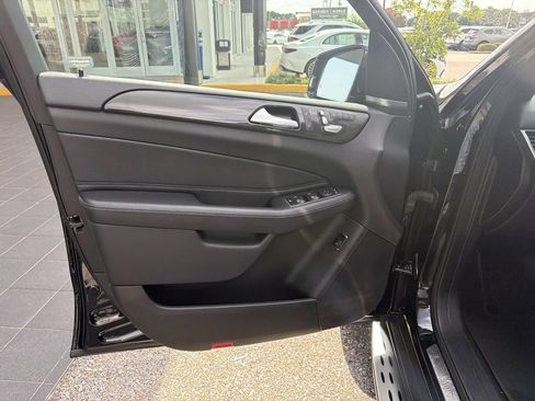 Used 2018 Mercedes-Benz GLE 350 image 19