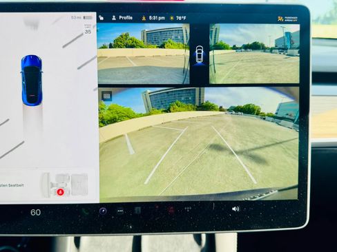 Used 2023 Tesla Model Y 2WD image 63