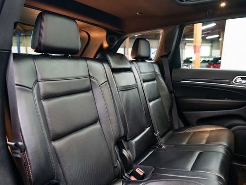 Used 2020 Jeep Grand Cherokee Trailhawk w/ Trailhawk Luxury Group AWD/4WD image 33