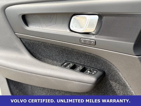Certified 2023 Volvo C40 Recharge Core AWD/4WD image 25