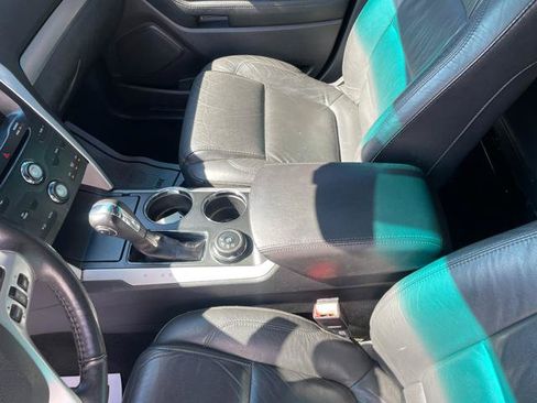 Used 2014 Ford Explorer Limited AWD/4WD image 16