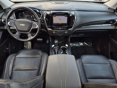 Used 2018 Chevrolet Traverse Premier w/ Driver Confidence II Package FWD image 24