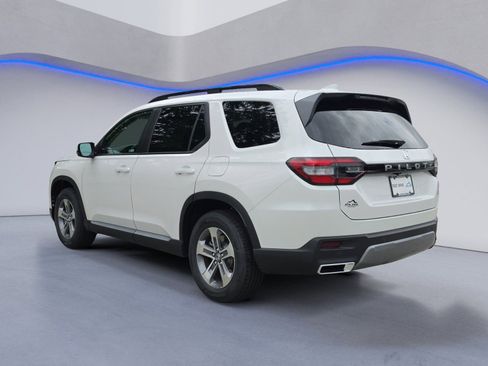New 2026 Honda Pilot EX-L image 3