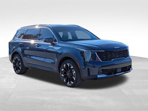Used 2026 Kia Sorento EX image 2