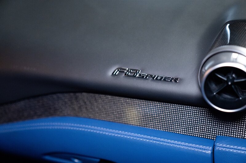 Used 2022 Ferrari F8 Tributo RWD image 8