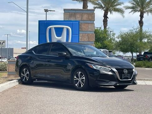 Used 2021 Nissan Sentra SV image 3