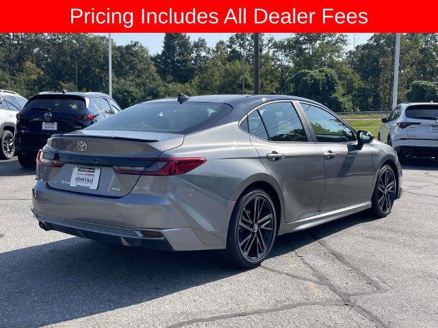 Used 2025 Toyota Camry XSE FWD image 5