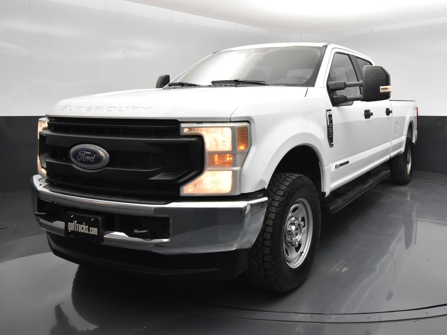 Used 2022 Ford F350 XL w/ Power Equipment Group AWD/4WD image 2