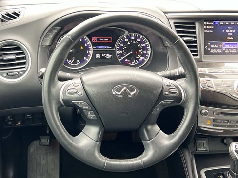 Used 2019 INFINITI QX60 Luxe w/ Essential Package FWD image 8