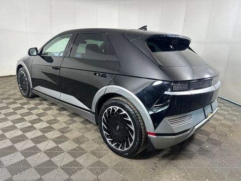 Used 2022 Hyundai Ioniq 5 Limited image 5