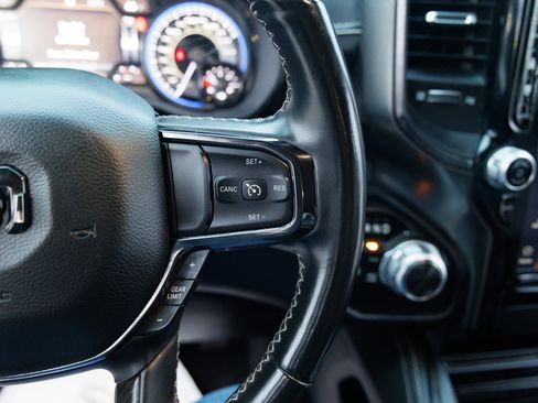 Used 2022 RAM 1500 Limited w/ Body Color Bumper Group image 21