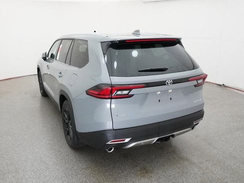 New 2026 Toyota Grand Highlander AWD Hybrid image 3