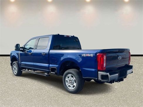 New 2026 Ford F250 XLT image 7