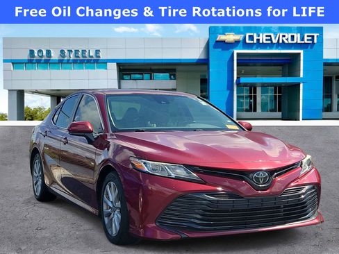 Used 2020 Toyota Camry LE FWD image 1