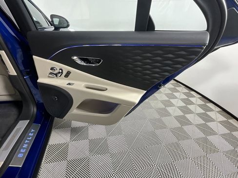 Used 2023 Bentley Flying Spur S V8 image 24