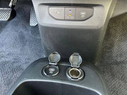 Used 2025 Kia EV6 Wind image 16