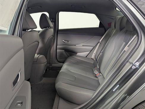 New 2026 Hyundai Elantra Sport image 21