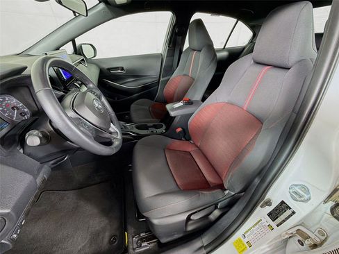 Used 2023 Toyota Corolla SE w/ Carpet Mat Package (TMS) image 11