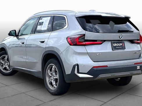 Used 2023 BMW X1 xDrive28i AWD/4WD image 11