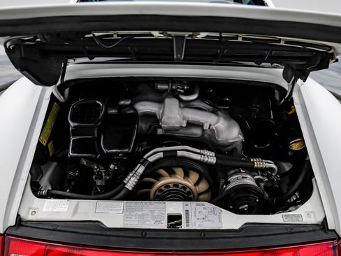 Used 1996 Porsche 911 GT3 RS image 10