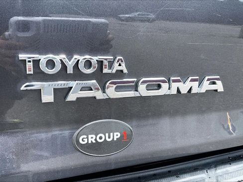 Used 2013 Toyota Tacoma 4x4 Double Cab image 32