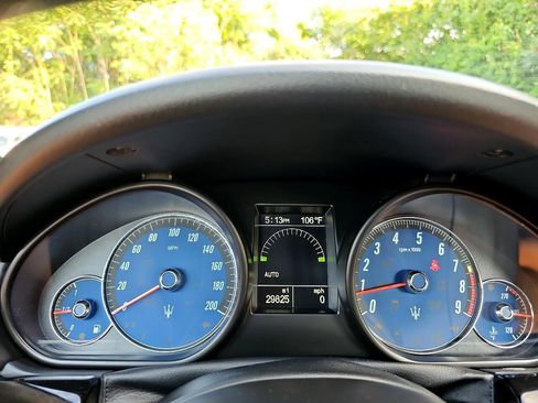 Used 2018 Maserati GranTurismo Sport image 55