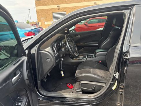 Used 2022 Dodge Charger Scat Pack RWD image 11
