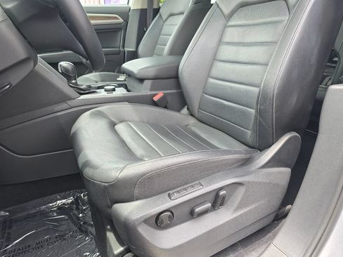 Used 2019 Volkswagen Atlas SEL Premium AWD/4WD image 33