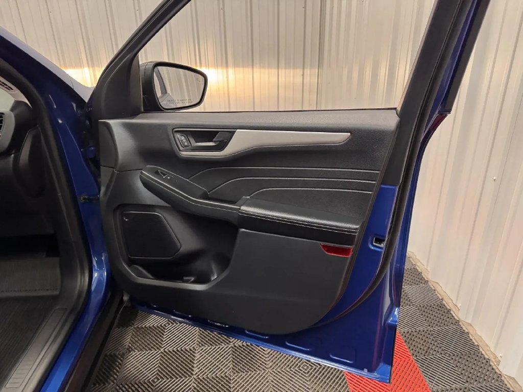 Used 2022 Ford Escape SE w/ Convenience Package AWD/4WD image 47