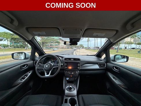 Used 2022 Nissan Leaf S FWD image 12
