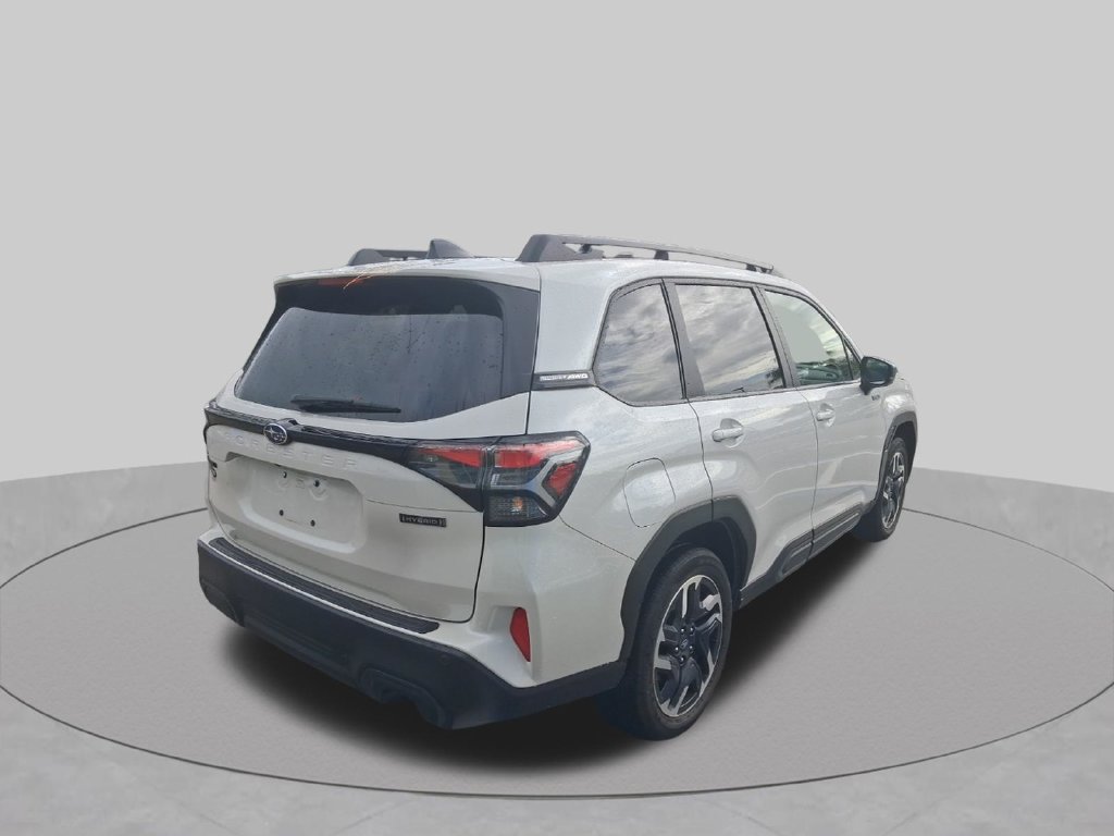 Used 2025 Subaru Forester Limited w/ Popular Package AWD/4WD image 8