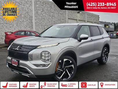 New 2025 Mitsubishi Outlander SE