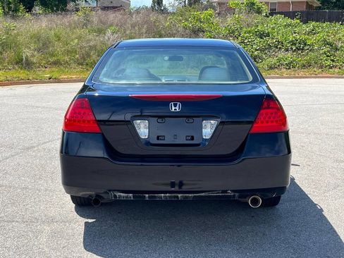 Used 2007 Honda Accord SE image 5