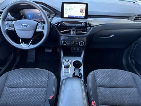 Certified 2024 Ford Escape Active AWD/4WD image 14
